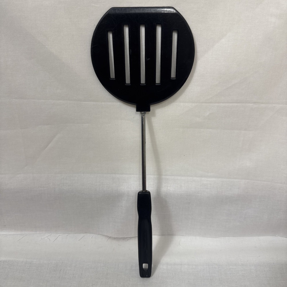 Vintage OLD STOCK Unbranded Black Wide Blade Slotted Nylon Spatula Flipper